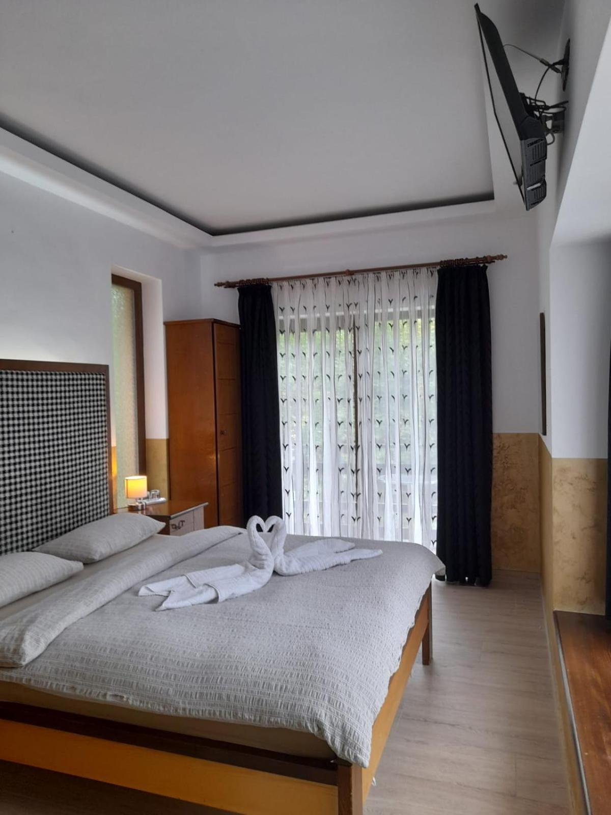 Montana Hotel Sucevita Ngoại thất bức ảnh